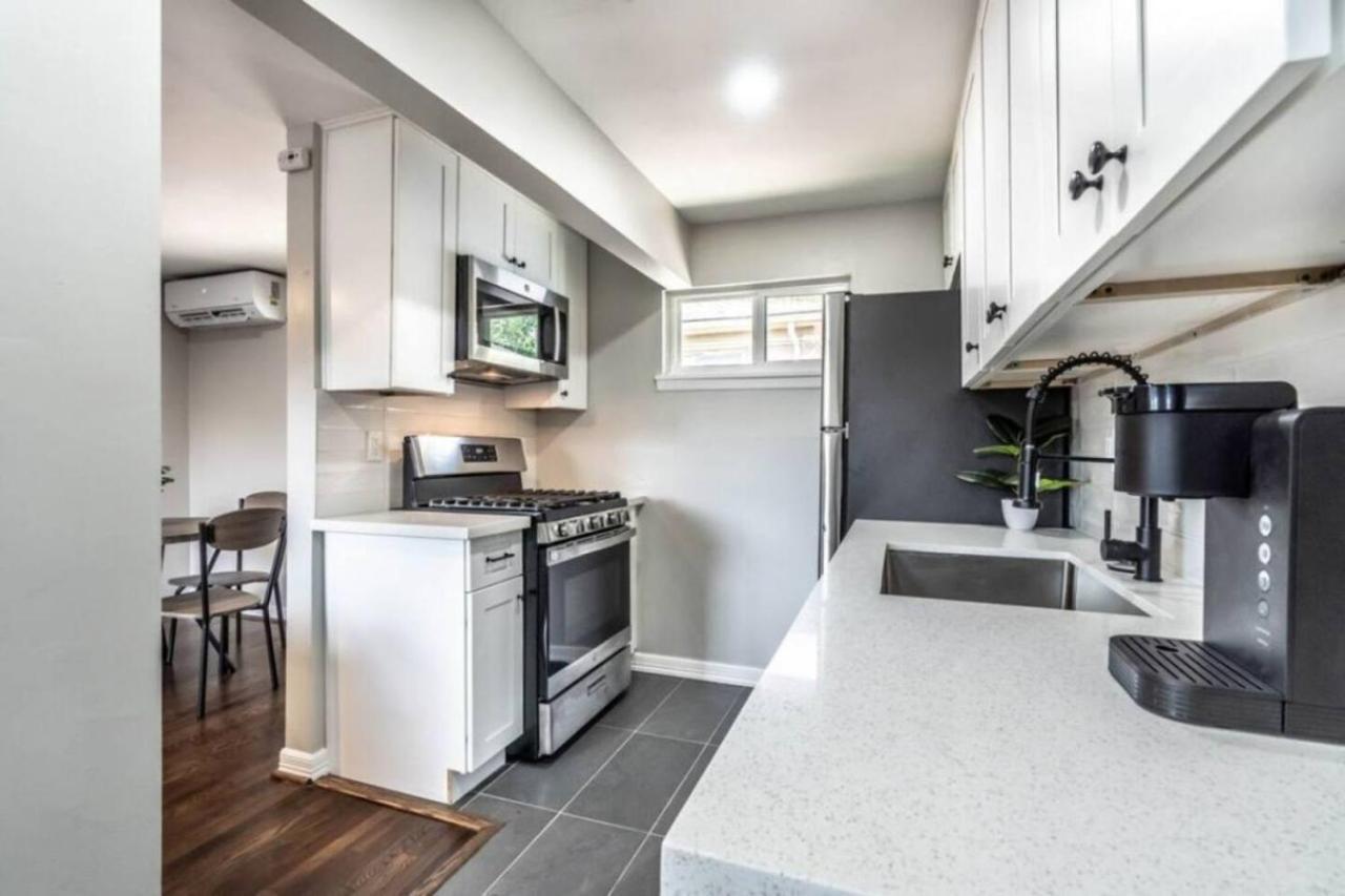 Roomy Urban Apartment Montrose! Free Parking #3 Houston Exterior photo